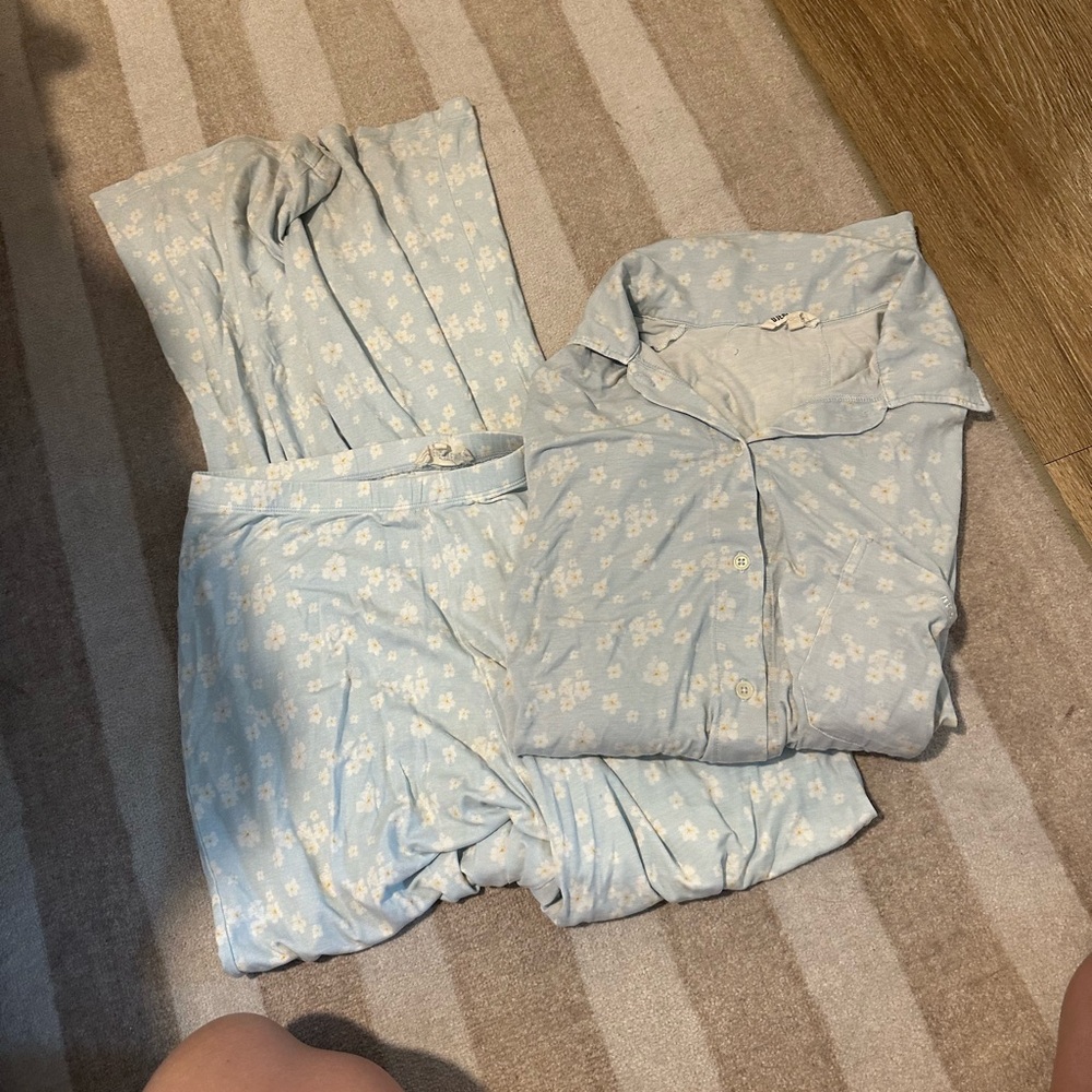 Djerf Avenue Go Slow Sleep Set